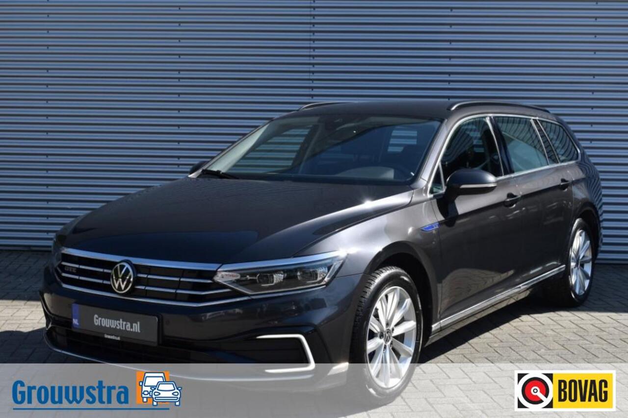 Volkswagen PASSAT 1.4 TSI PHEV GTE / ADAP. CRUISE / P.CAM. / 100% DEALER ONDH.