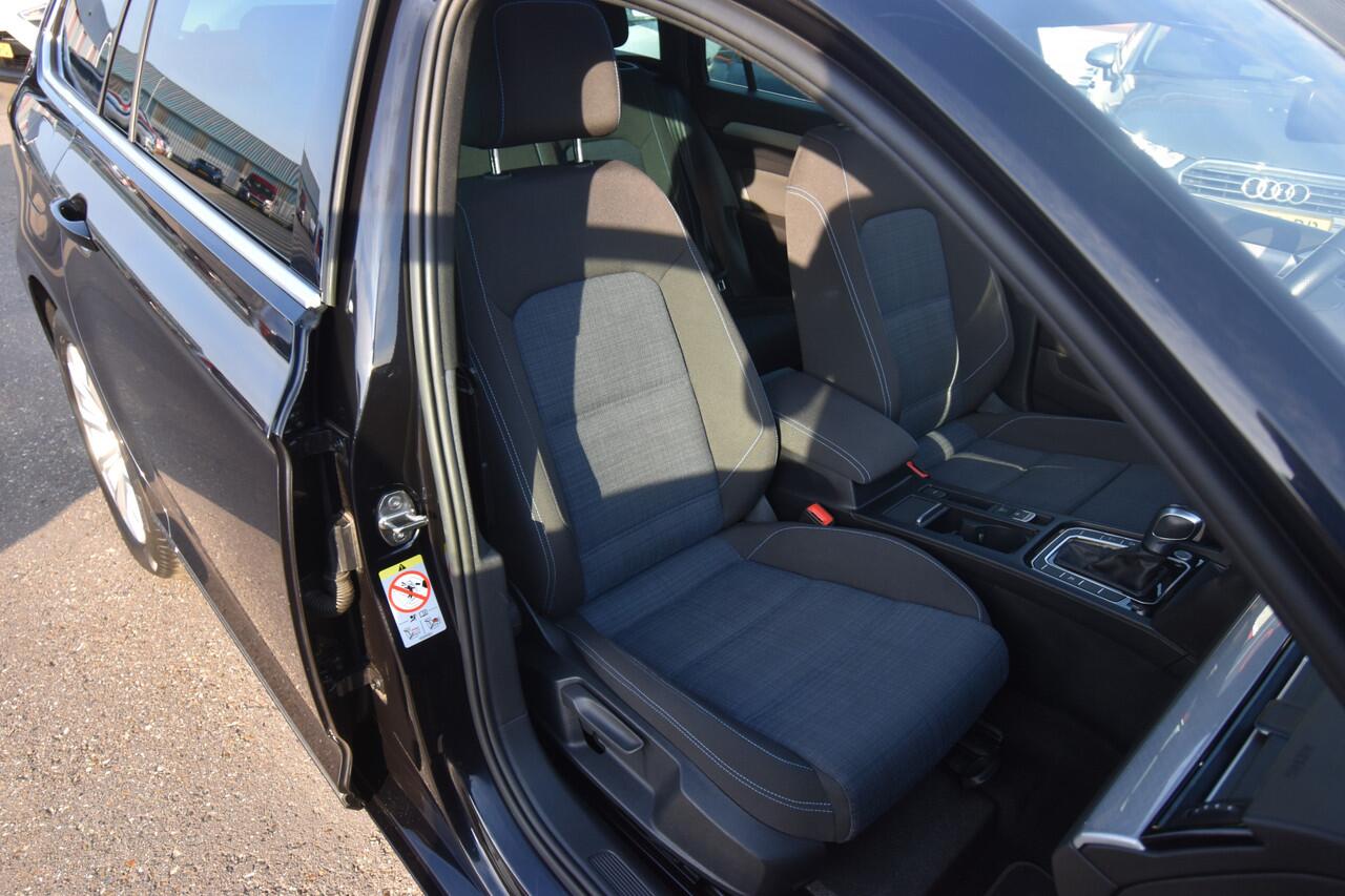 Volkswagen PASSAT Variant 1.4 TSI PHEV GTE Business , TREKHAAK , A UITRIJ CAM , PANORAMADAK , LED KOPL , PDC V+A ,