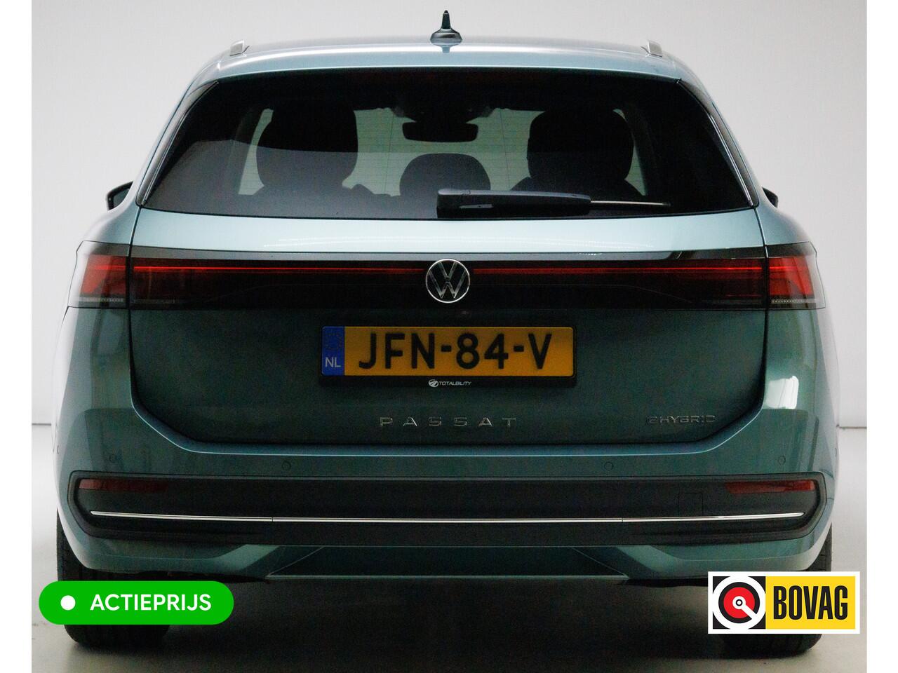 Volkswagen PASSAT Variant 1.5 eHybrid Buss. 204 PK automaat | Facelift | Travel assist | Stoel &stuurverw. | Elec. klep | Ergo Active stoel met massage, Adaptieve cruise, Camera, Sfeerverlichting