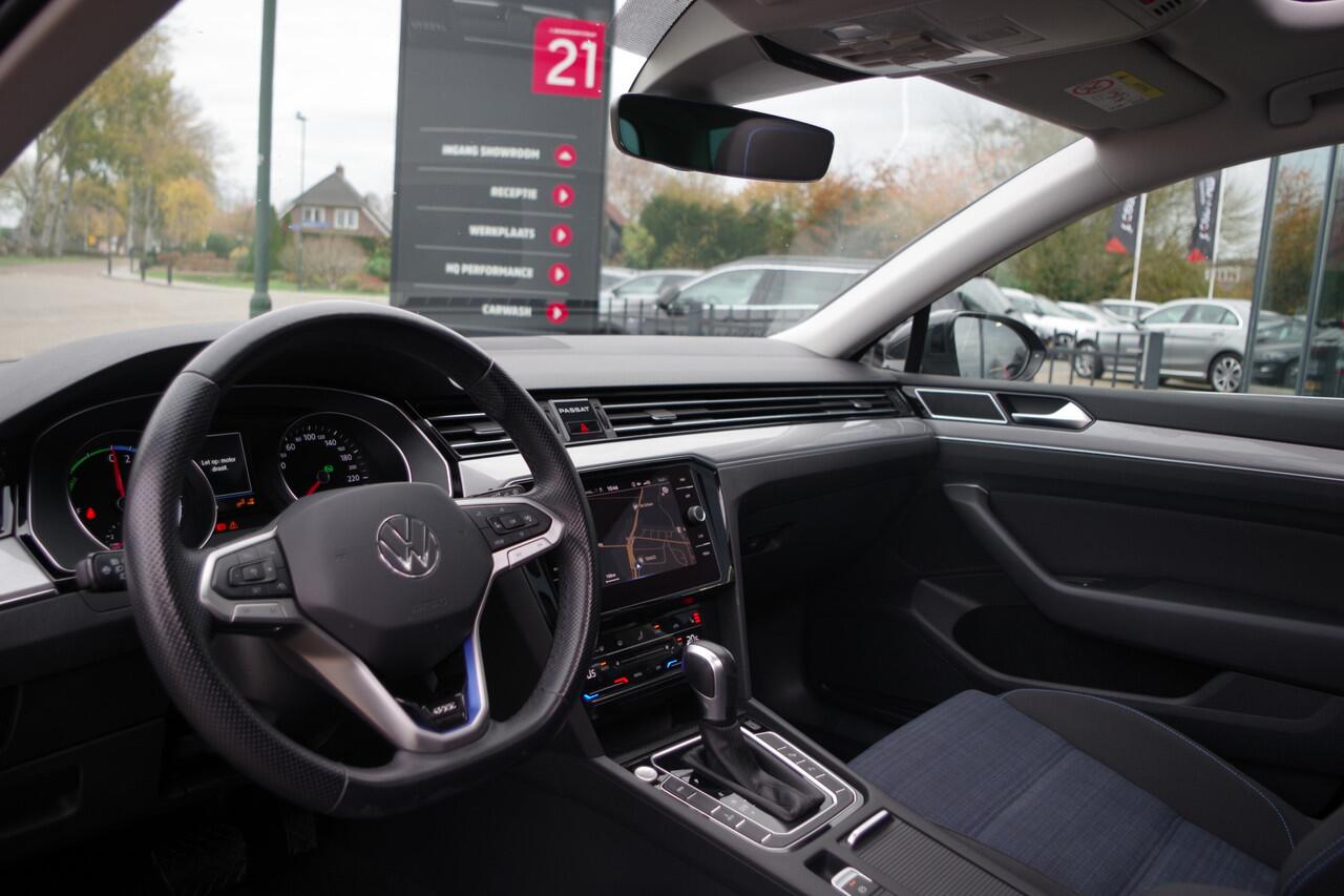 Volkswagen PASSAT Variant 1.4 TSI 218 PK PHEV GTE BNS, Trekhaak, Panoramadak, Winterpakket, Carplay