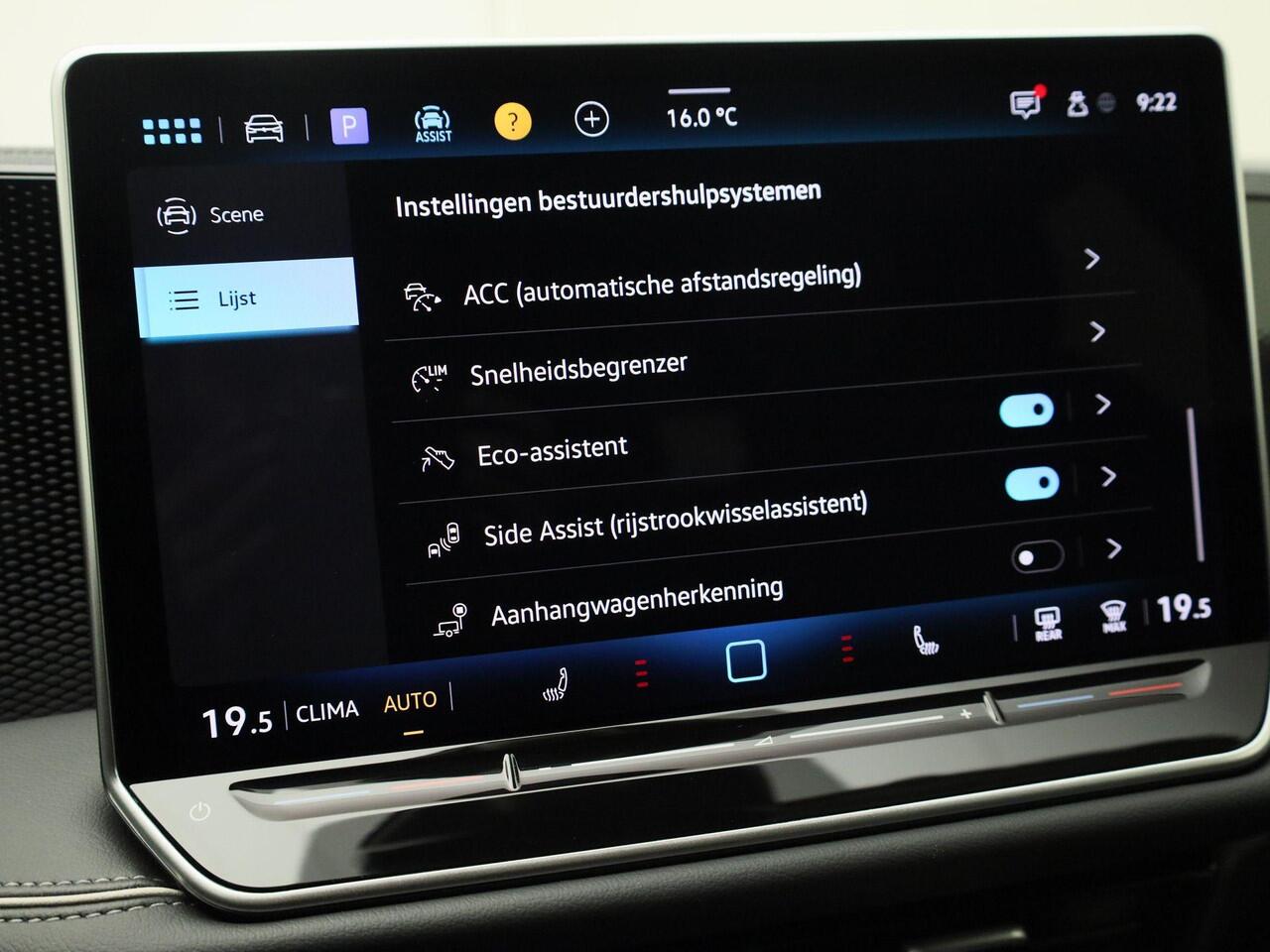 Volkswagen PASSAT Variant 1.5eTSI/150PK DSG Business · Camera · Navigatie · Apple/Android Car Play · Trekhaak · Garantie tot februari 2027