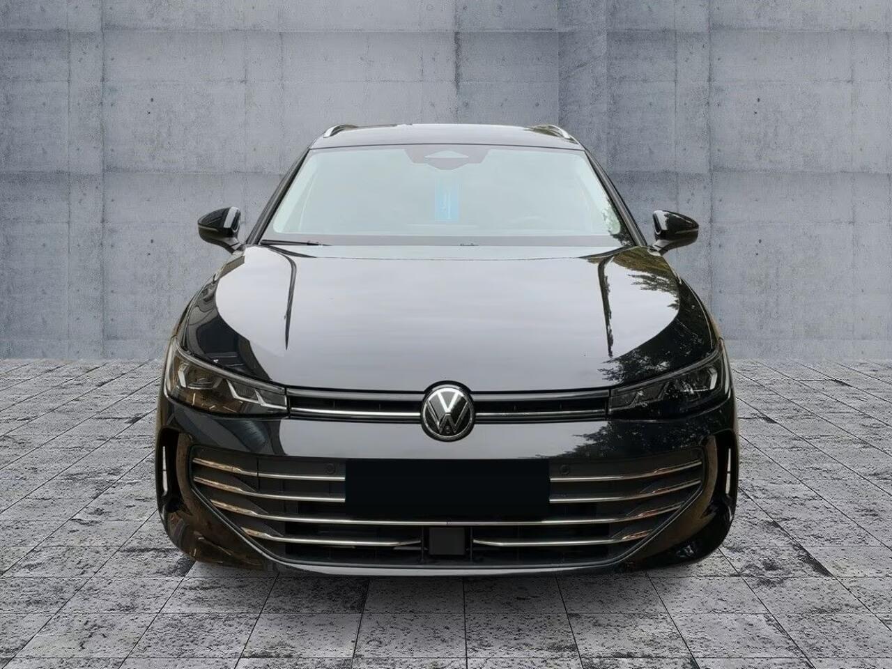 Volkswagen PASSAT Variant 2.0 TDI 150 PK DSG ACC Trekhaak Massage LED 360 Camera