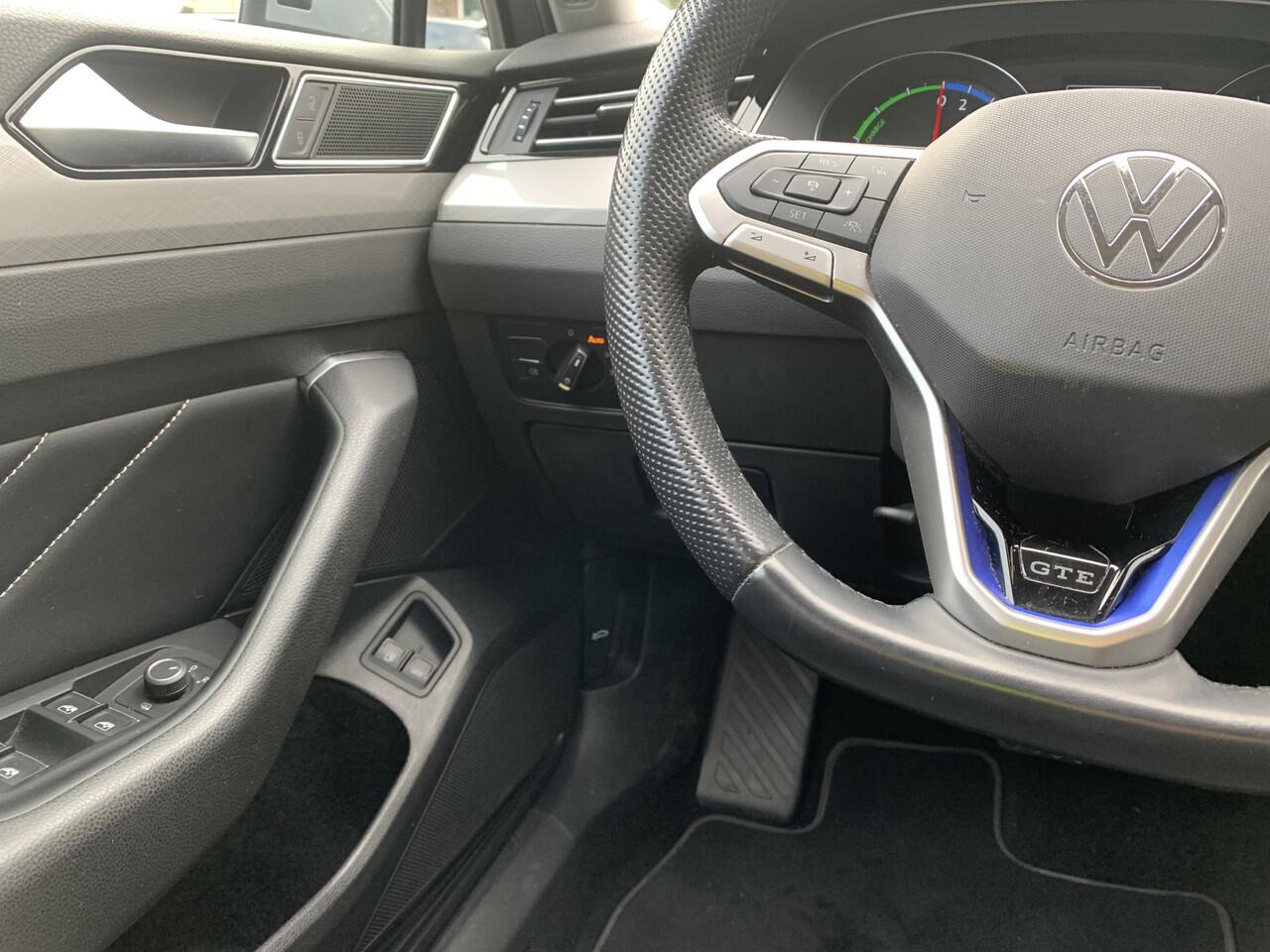 Volkswagen PASSAT Variant GTE Business Aut., Leder pack | Trekhaak | Camera