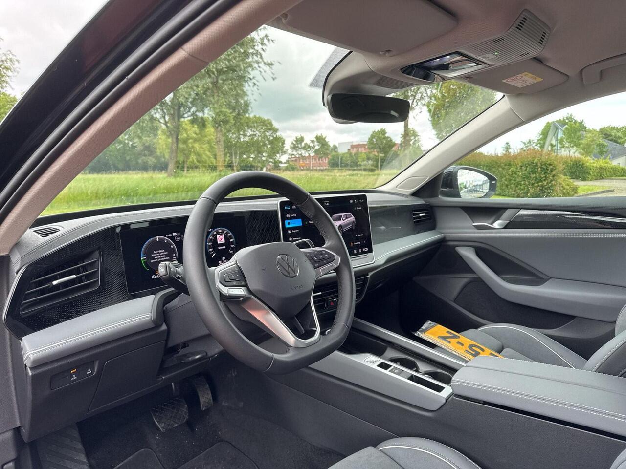 Volkswagen PASSAT Variant 1.5 eHybrid Business | PHEV | 204PK | Trekhaak | A-Camera | ACC | ERGO Active |