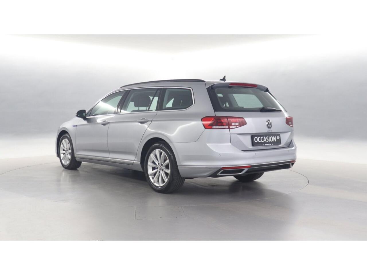 Volkswagen PASSAT Variant GTE 1.4 TSI eHybrid 218pk PHEV Business / Travel Assist / Navigatie / Massage