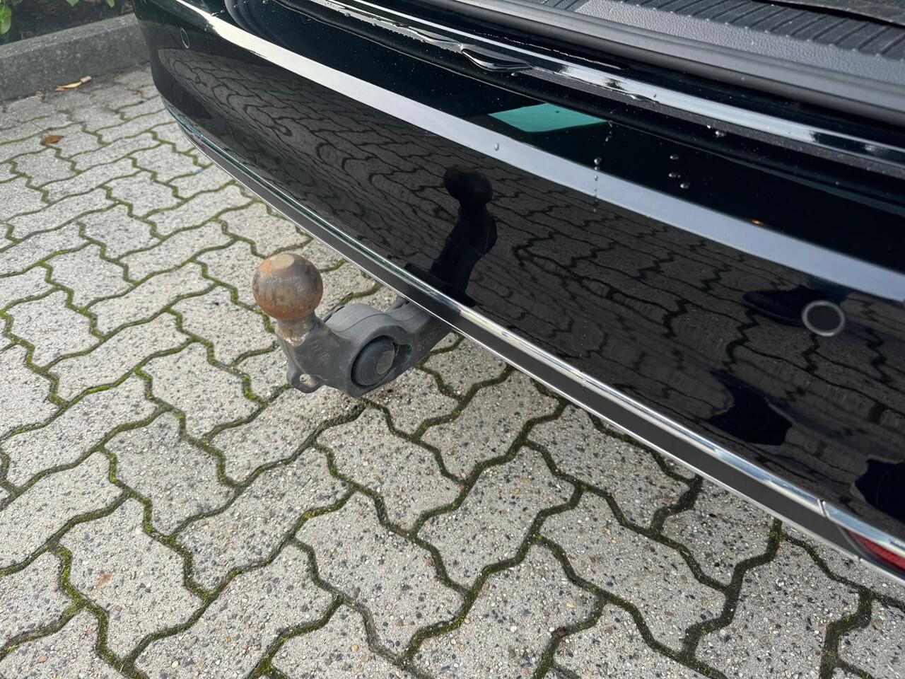 Volkswagen PASSAT Variant 1.4 TSI PHEV GTE pano, trekhaak, camera, stoelverw