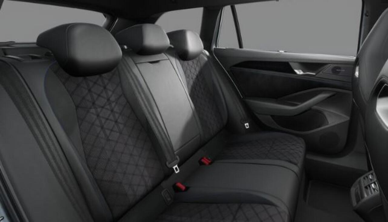 Volkswagen PASSAT Variant 1.5 eTSI R-Line Edition !!!Profiteer ook van 2.000 euro inruilpremie!!!