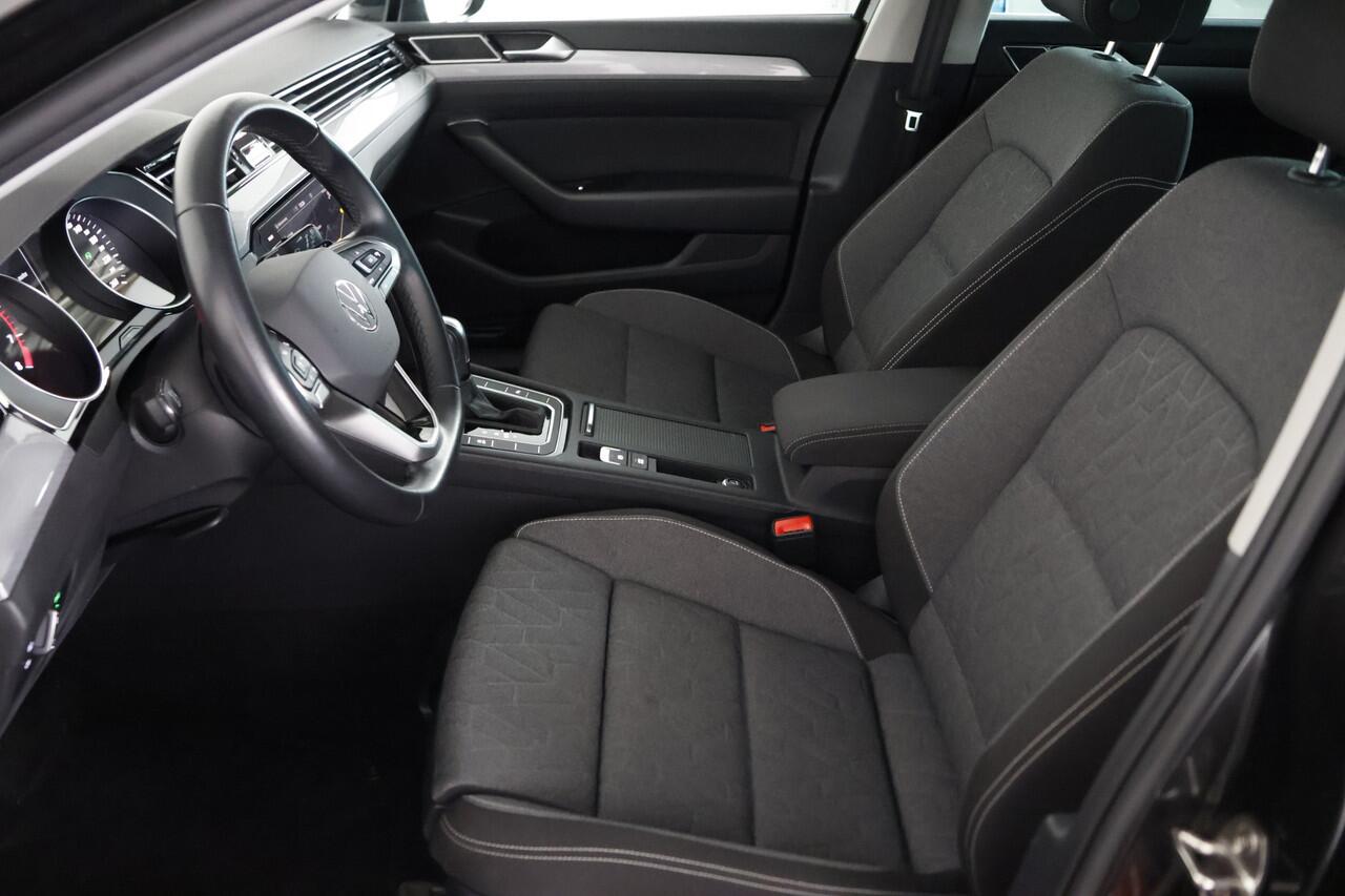 Volkswagen PASSAT Variant 1.5 TSI Business / DSG / LED / Navi / CarPlay / ACC / Clima