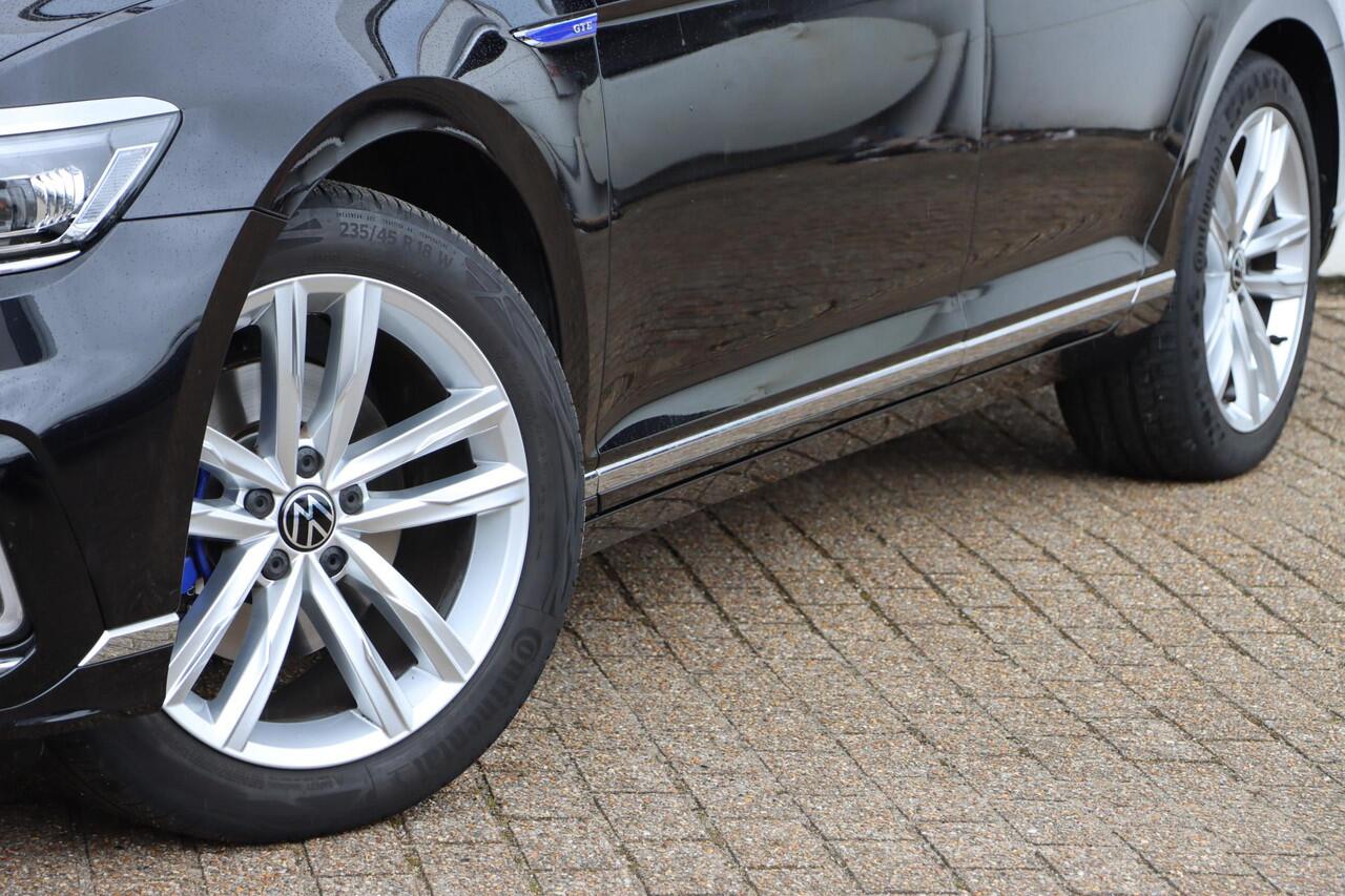 Volkswagen PASSAT Variant 1.4 TSI PHEV GTE Business DSG 218pk | Schuif\kanteldak | Leder | Ergo | Camera | CarPlay