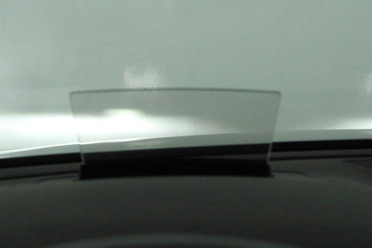 Volkswagen PASSAT Variant 1.5 TSI 150pk DSG Elegance Business + Camera Head-Up Virtual Cockpit Navigatie