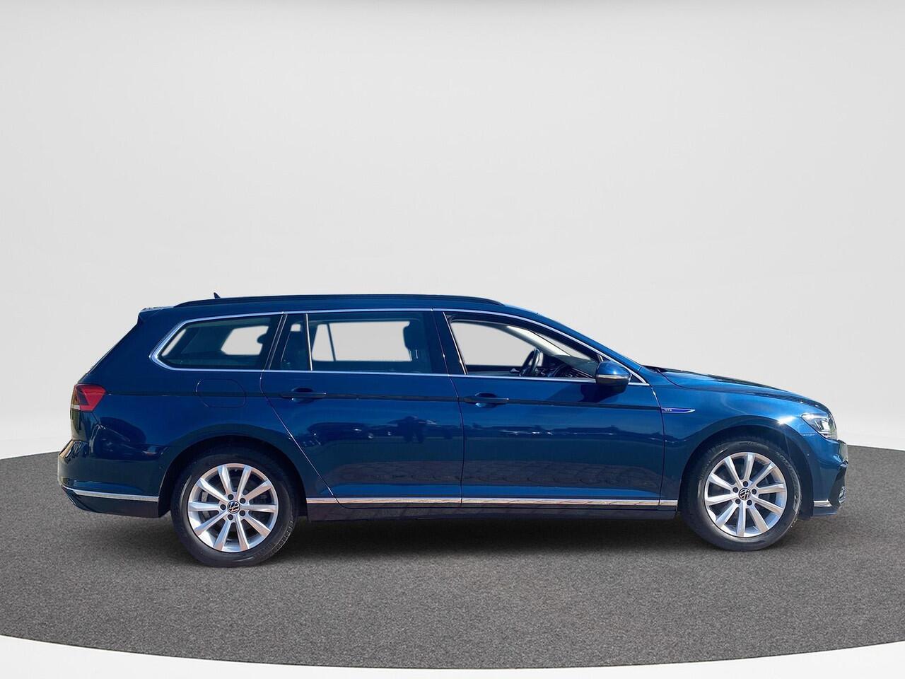 Volkswagen PASSAT Variant 1.4 TSI PHEV GTE Business | 218 Pk | PHEV | Trekhaak | A-Camera | SOH 91% |