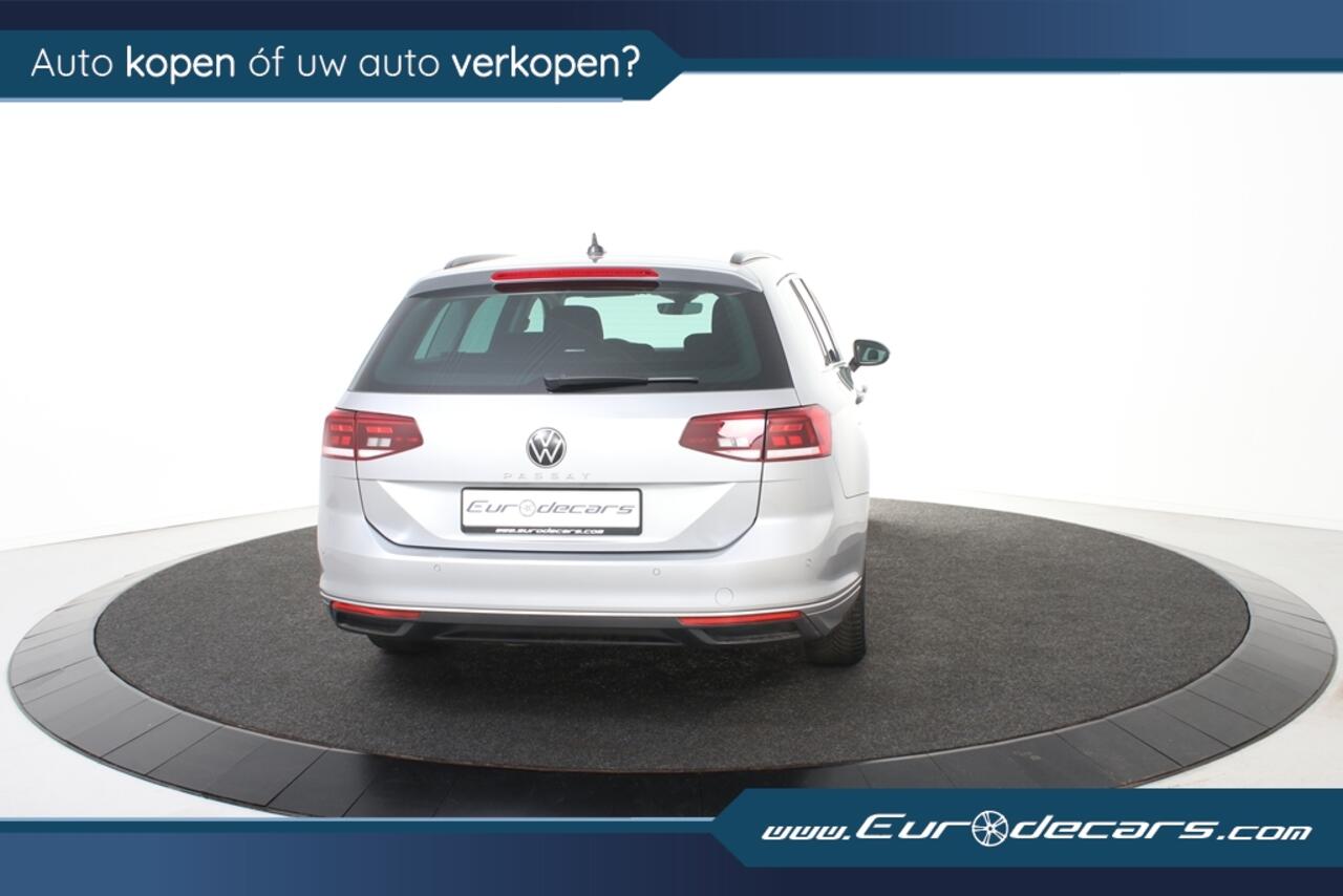 Volkswagen PASSAT Variant 1.5 TSI DSG *1ste eigenaar*Navigatie*Massage*