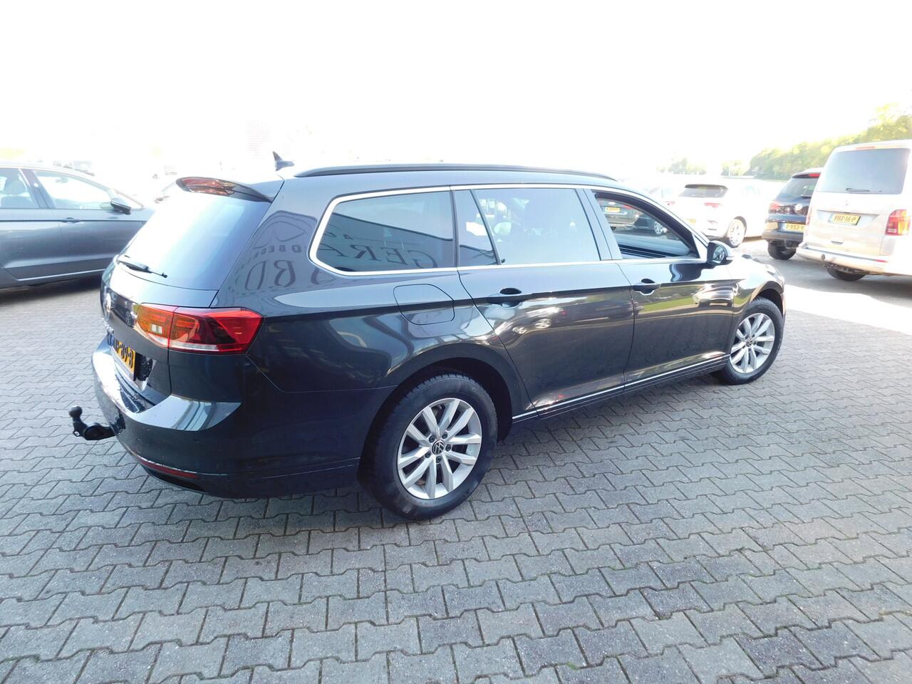 Volkswagen PASSAT Variant 1.5 TSI/DSG Business, Acc, Led, Trekhaak, Carplay, Navi