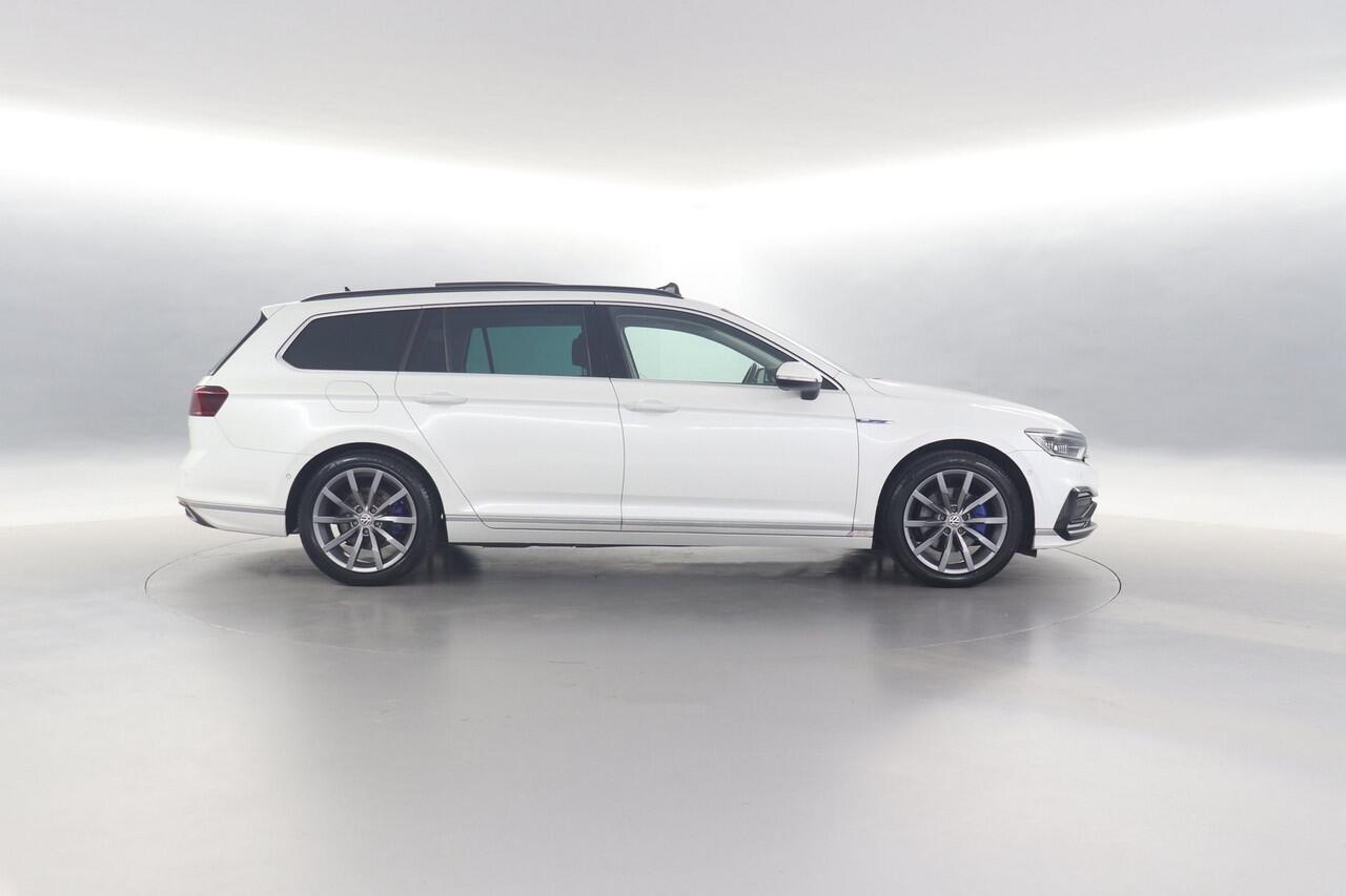 Volkswagen PASSAT Variant GTE 1.4 TSI eHybrid 218pk PHEV Business / Panoramadak / Massage / DYNAUDIO
