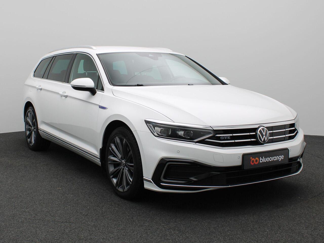 Volkswagen PASSAT Variant 1.4 TSI PHEV GTE Business 218PK DSG SOH 84%, Trekhaak, 18" LM Velgen, Navi Discover Pro, Leder, Memorystoel, Elektr. Achterklep, Achteruitrijcamera, Adaptieve Cruise Controle