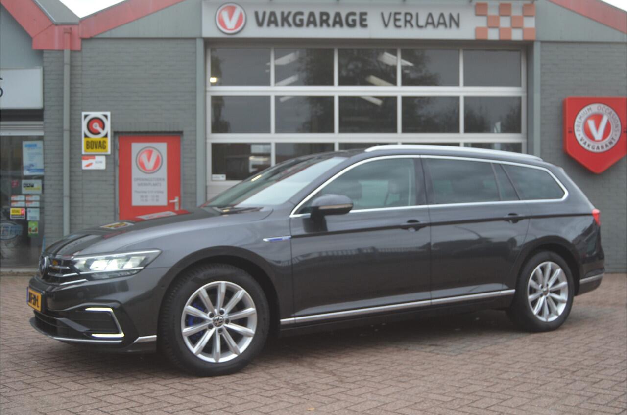 Volkswagen PASSAT 1.4 TSI PHEV GTE Business luxe -12 mnd. gar.