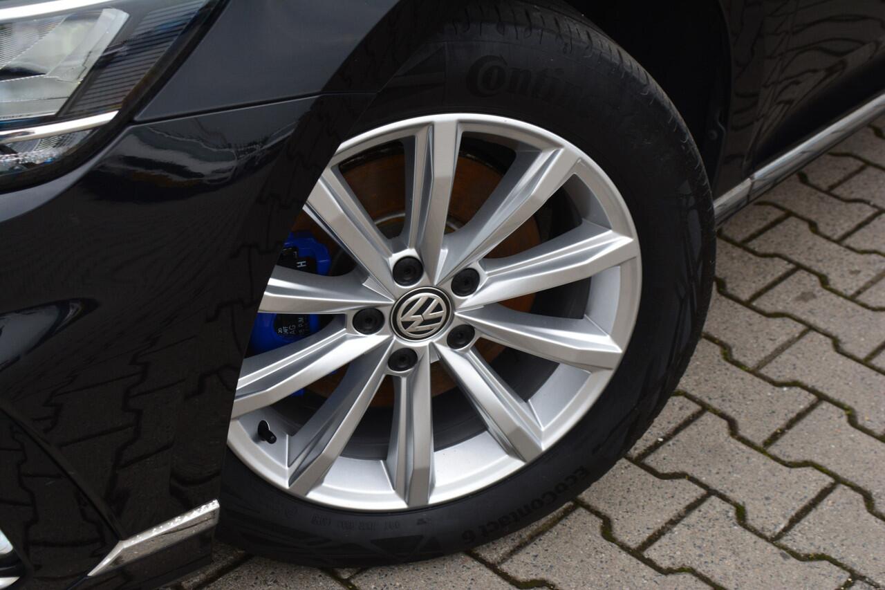 Volkswagen PASSAT Variant 1.4 TSI PHEV GTE Business | ACC | Camera | Memory |