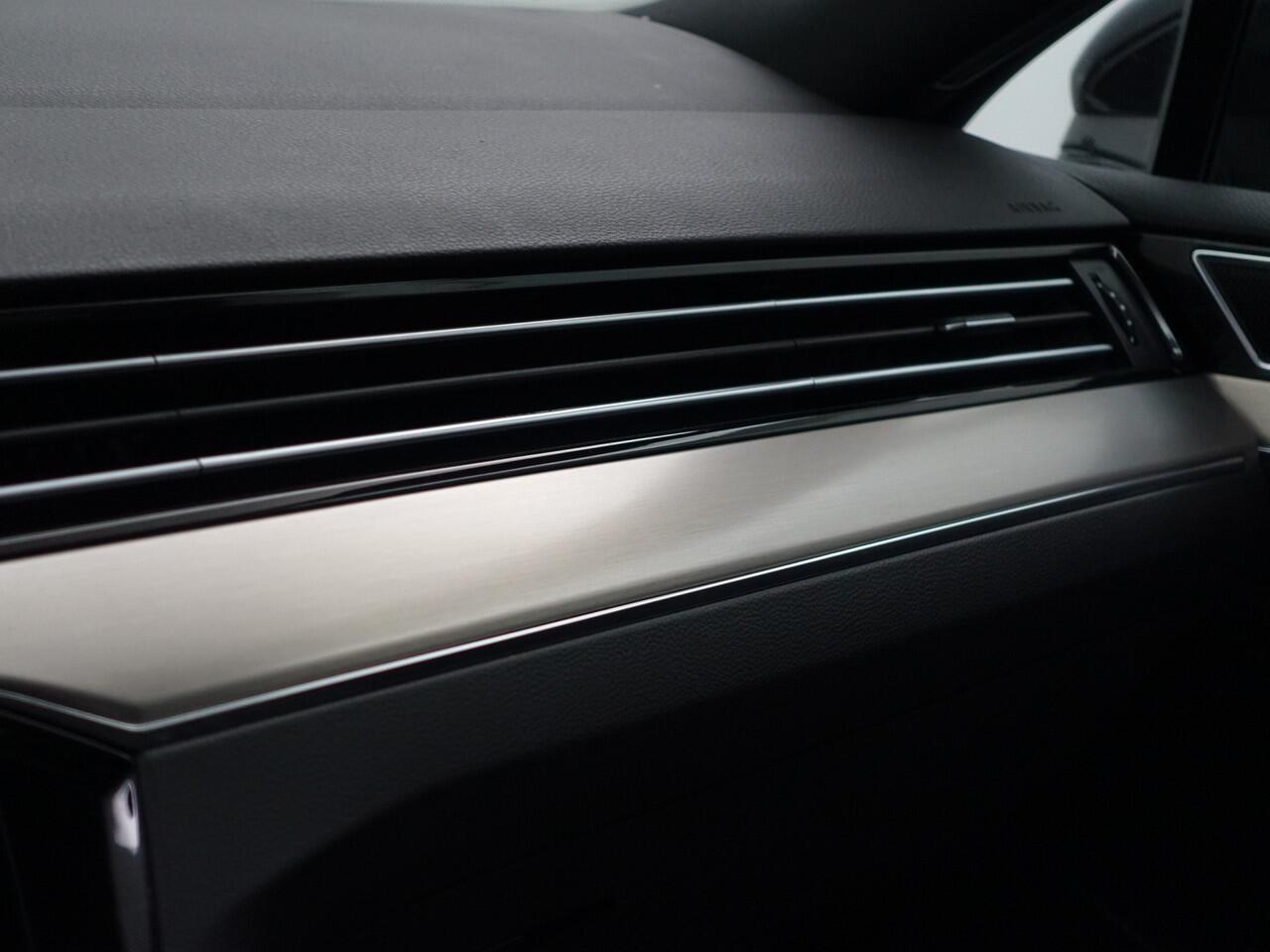 Volkswagen PASSAT Variant 1.5 TSI R-Line Business + Aut- Ergo Comfort, Panoramadak, Acc Cruise, Carplay, Android Auto, Keyless