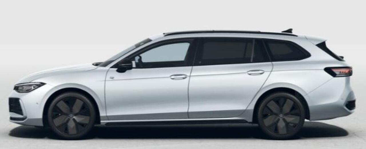 Volkswagen PASSAT Variant 1.5 eTSI R-Line Edition !!!Profiteer ook van 2.000 euro inruilpremie!!!