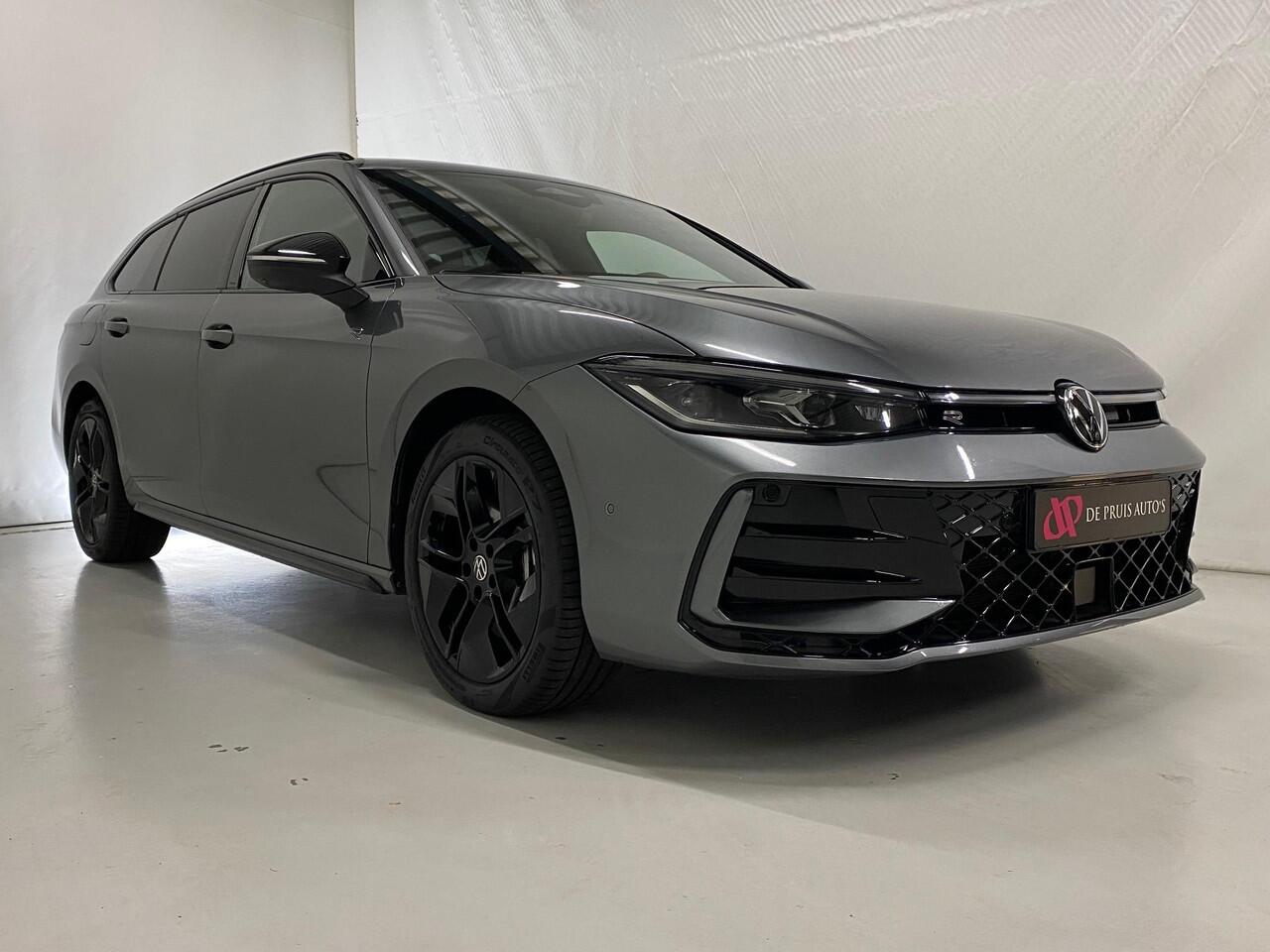 Volkswagen PASSAT Variant 1.5 eHybrid R-Line 272pk Keyless IQ Light 360 Camera Trekhaak Elek.Achterklep Apple/Android 18'' Inch