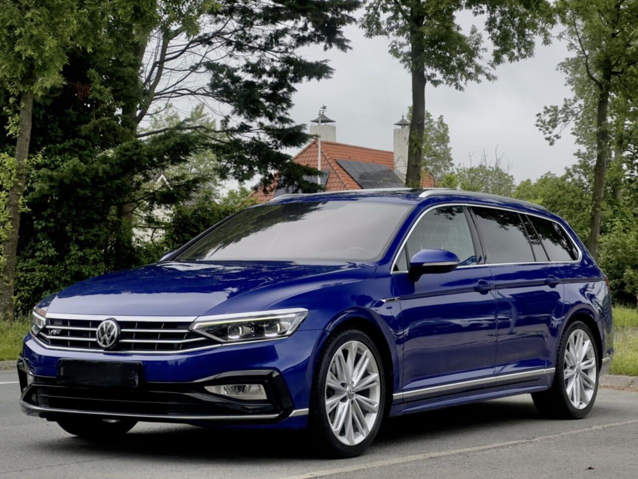 Volkswagen PASSAT Variant 1.5 TSI ACTIE! BETAAL NU 50% 12450 DE REST IN 2JR RENTEVRIJ FINANCIEREN