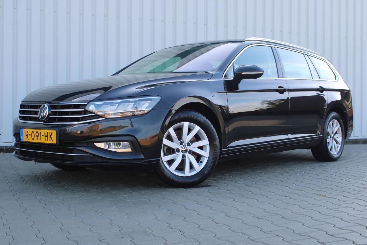Volkswagen PASSAT Variant 1.5 TSI Business | Incl. 12 maanden garantie | Adaptieve cruise control | Apple carplay/Android auto | Parkeercamera | Navigatie | Climate control | DAB radio |