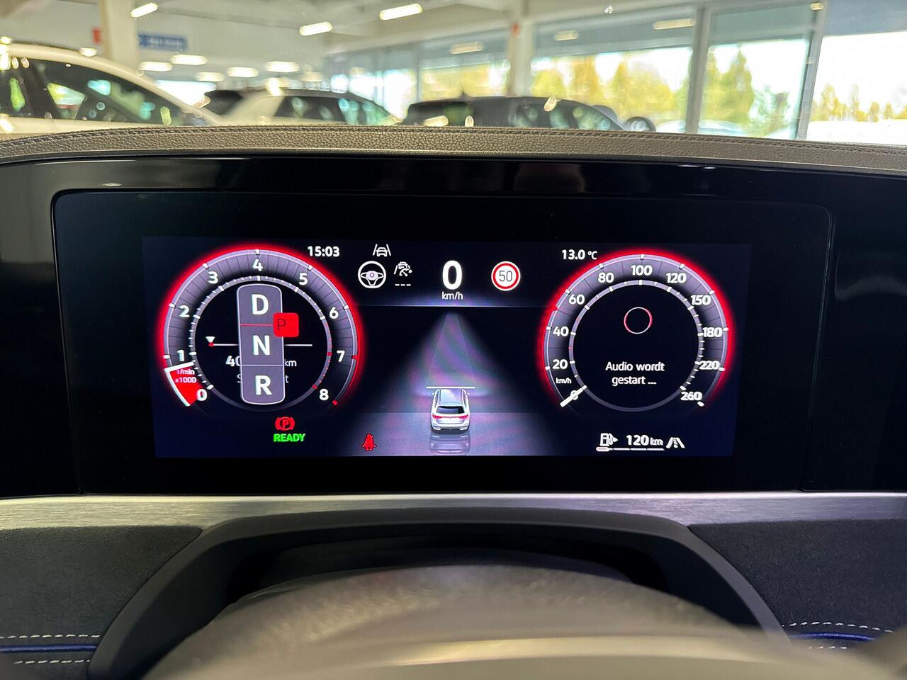 Volkswagen PASSAT Variant 1.5 150pk eTSI R-Line Edition App-Connect Wireless | Panoramadak | Achteruitrijcamera