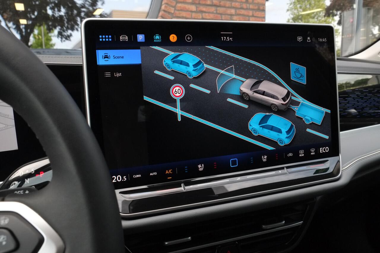 Volkswagen PASSAT Variant 1.5 eHybrid Elegance Business Trekhaak, Panoramadak, Achteruitrijcamera