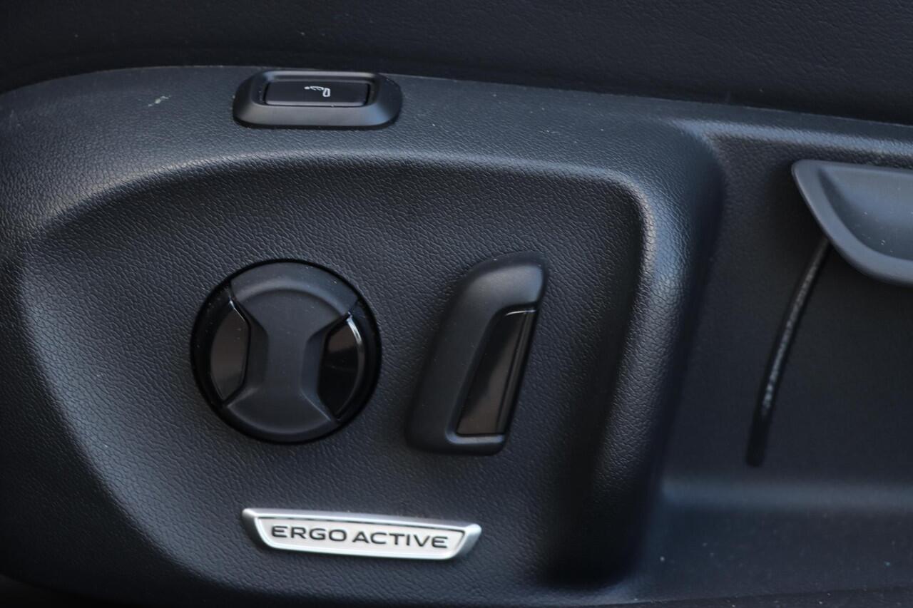 Volkswagen PASSAT Variant 1.5 eTSI R-Line Business DSG7 150pk