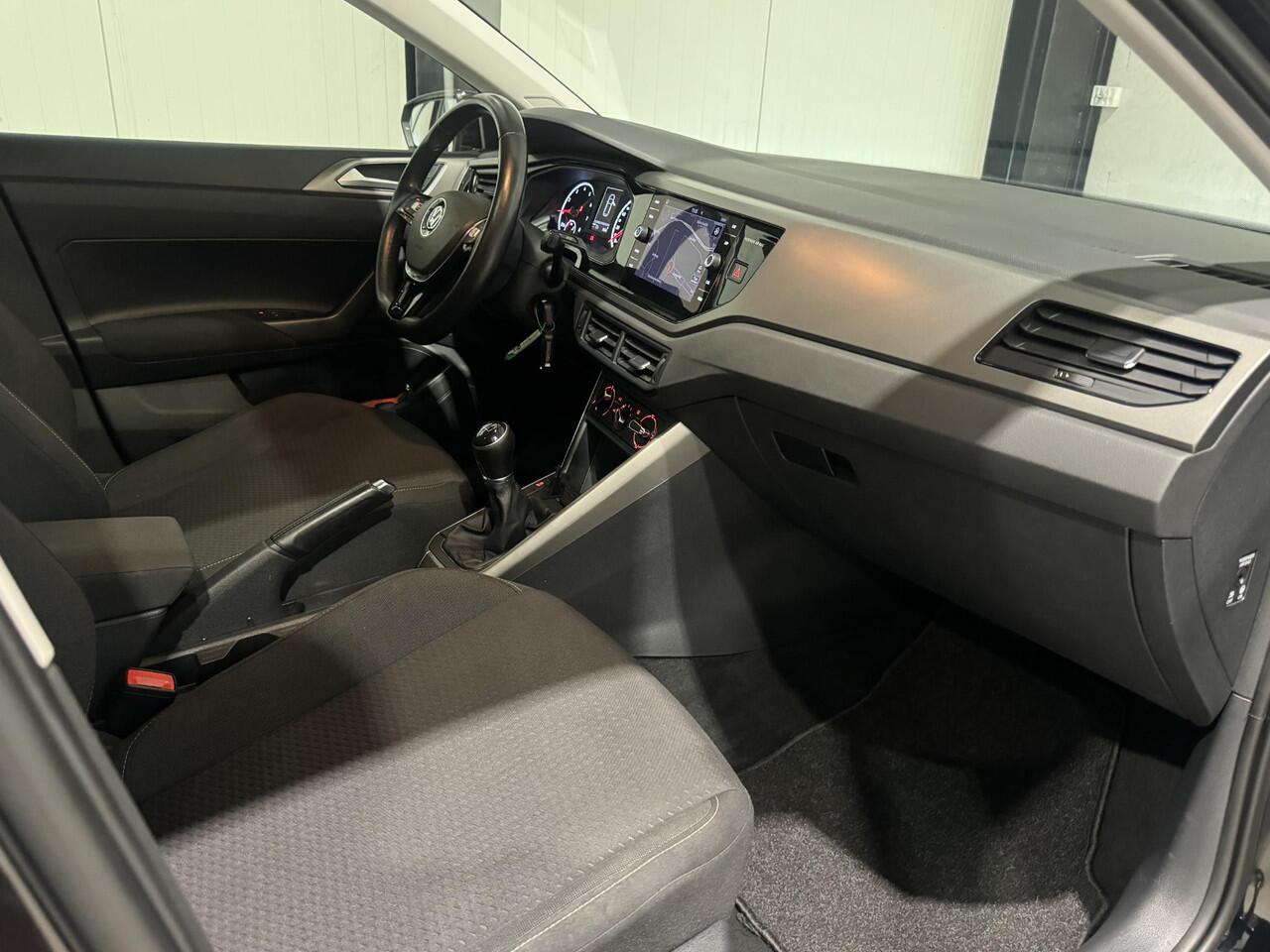 Volkswagen POLO 1.0 TSI R-LINE | panorama | carplay | led |