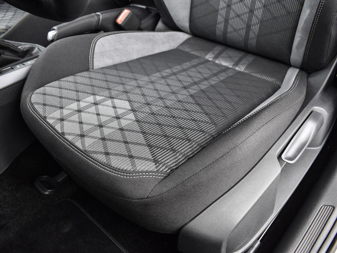 Volkswagen POLO R-Line Edition 1.0 TSI 70 kW / 95 PK Hatchback 7 Versn. DSG | Voorraad actie | EU 2000,- inruilpremie | Speciaal ingekocht