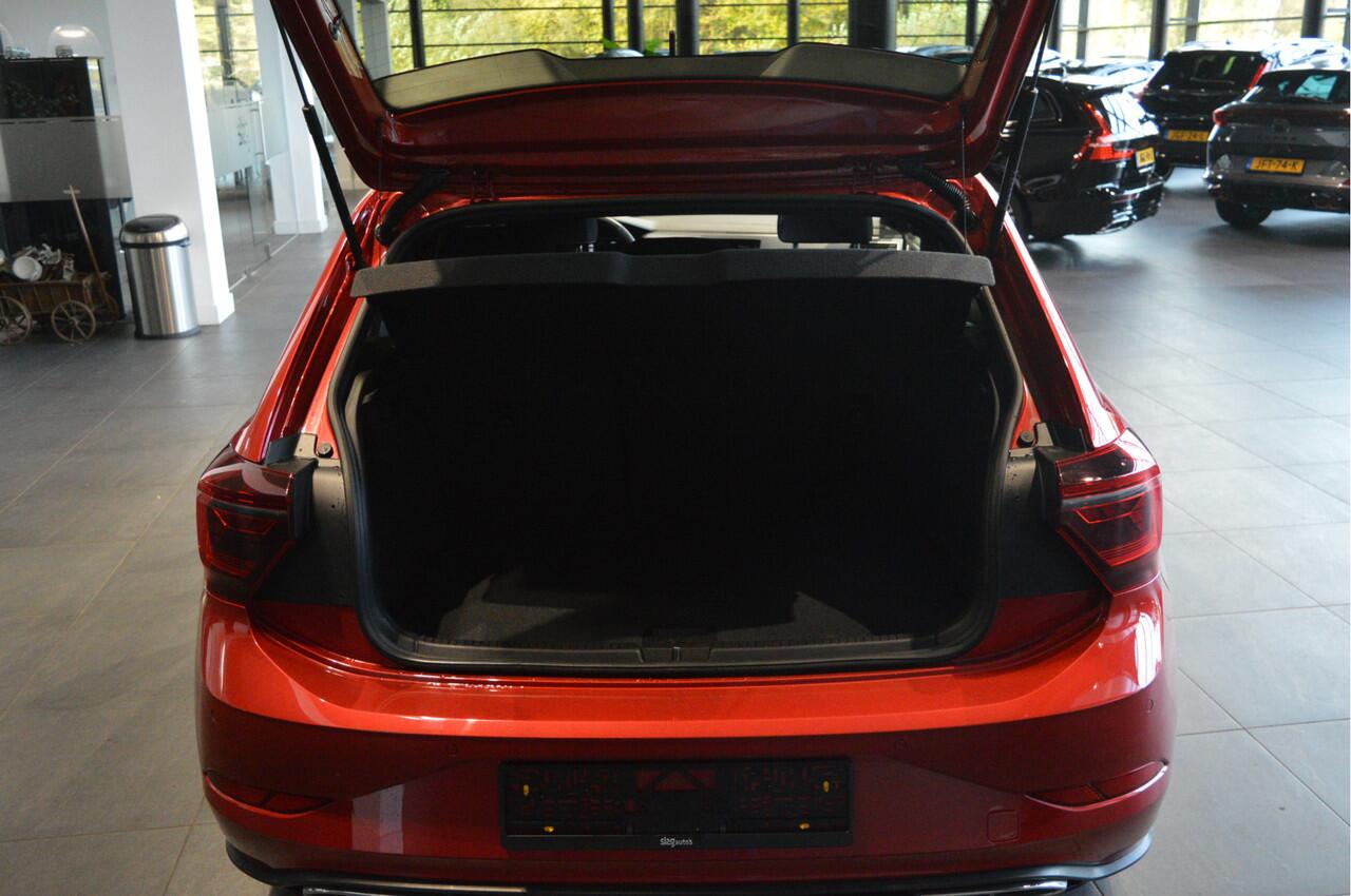 Volkswagen POLO 1.0 TSI 2X R-Line keyless cruise carplay led pdc camera !!