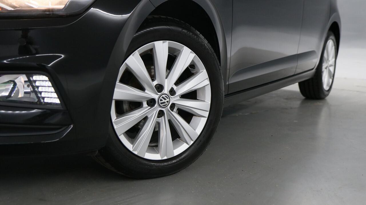 Volkswagen POLO 1.0 TSI 95pk Comfortline Business / Navigatie / Apple Carplay / Parkeersensoren V+A