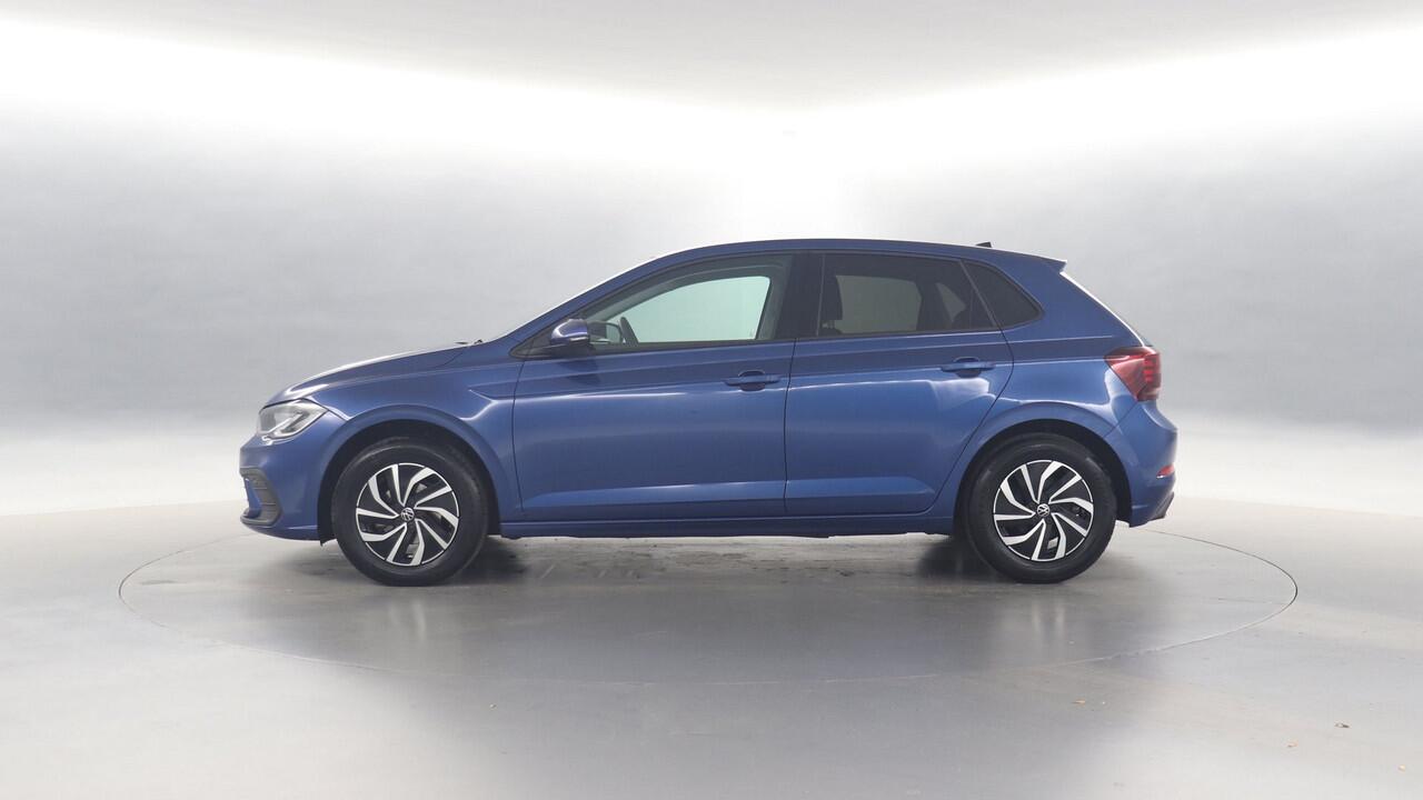 Volkswagen POLO 1.0 TSI 95pk Life Edition / Keyless / Stoelverwarming / Camera