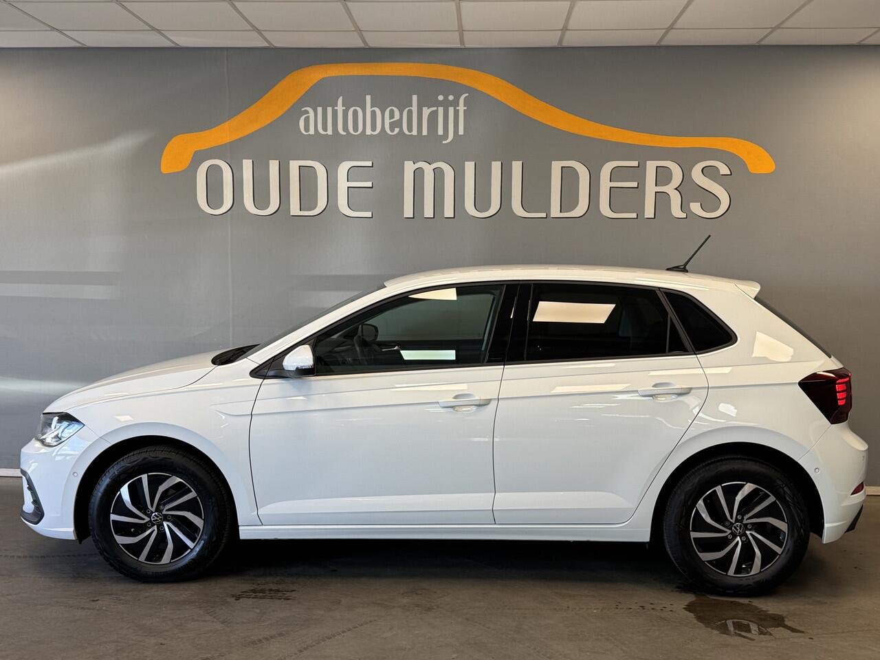 Volkswagen POLO 1.0 Stoelverwarming/Parkeersensoren/Navi