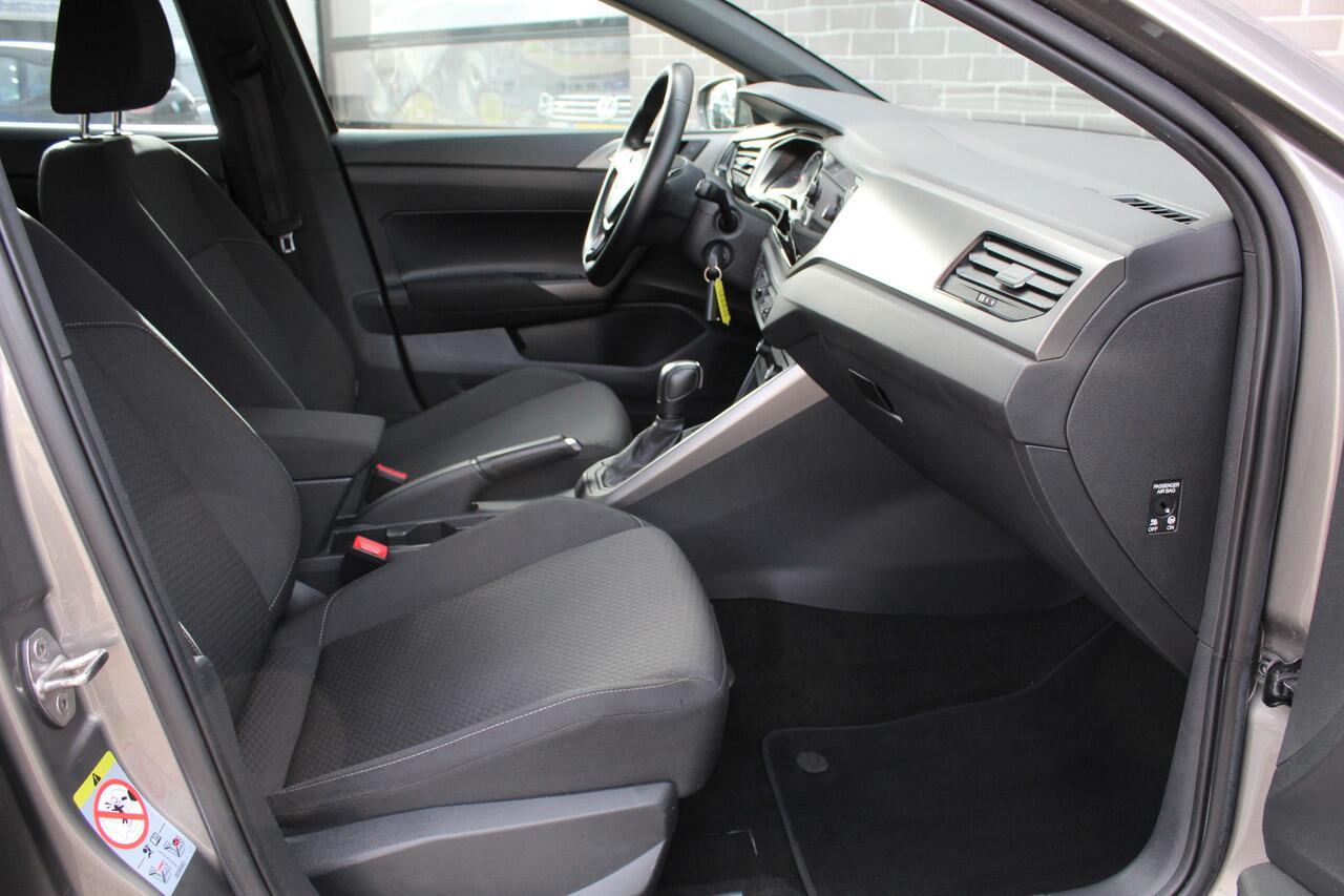 Volkswagen POLO 1.0 TSI Highline / Carplay / Automaat / Stoelverwarming