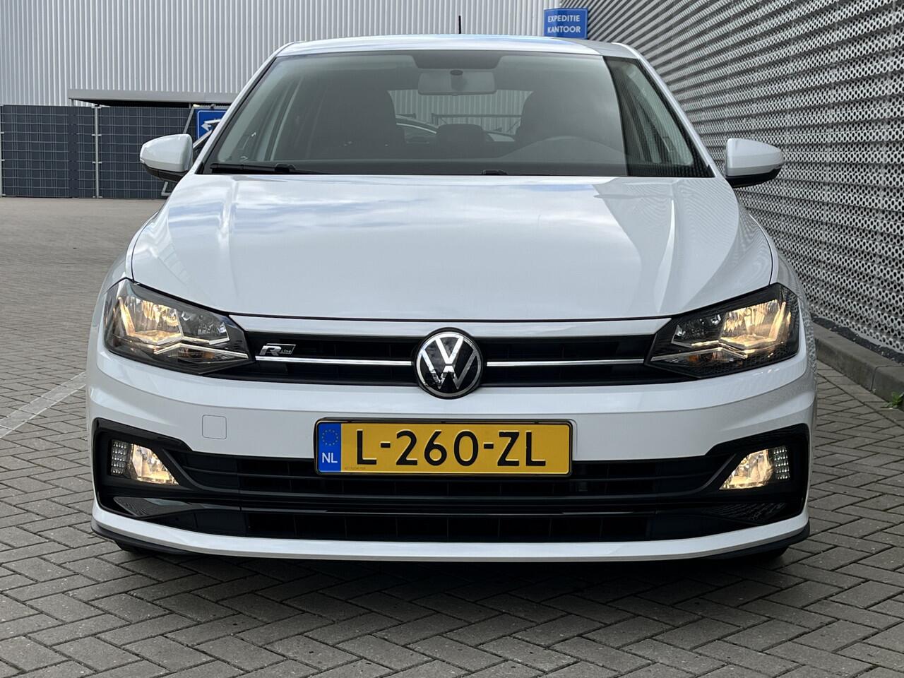 Volkswagen POLO 1.0 TSI R-Line Edition / Lichtmetaal 16 inch / App connect / **