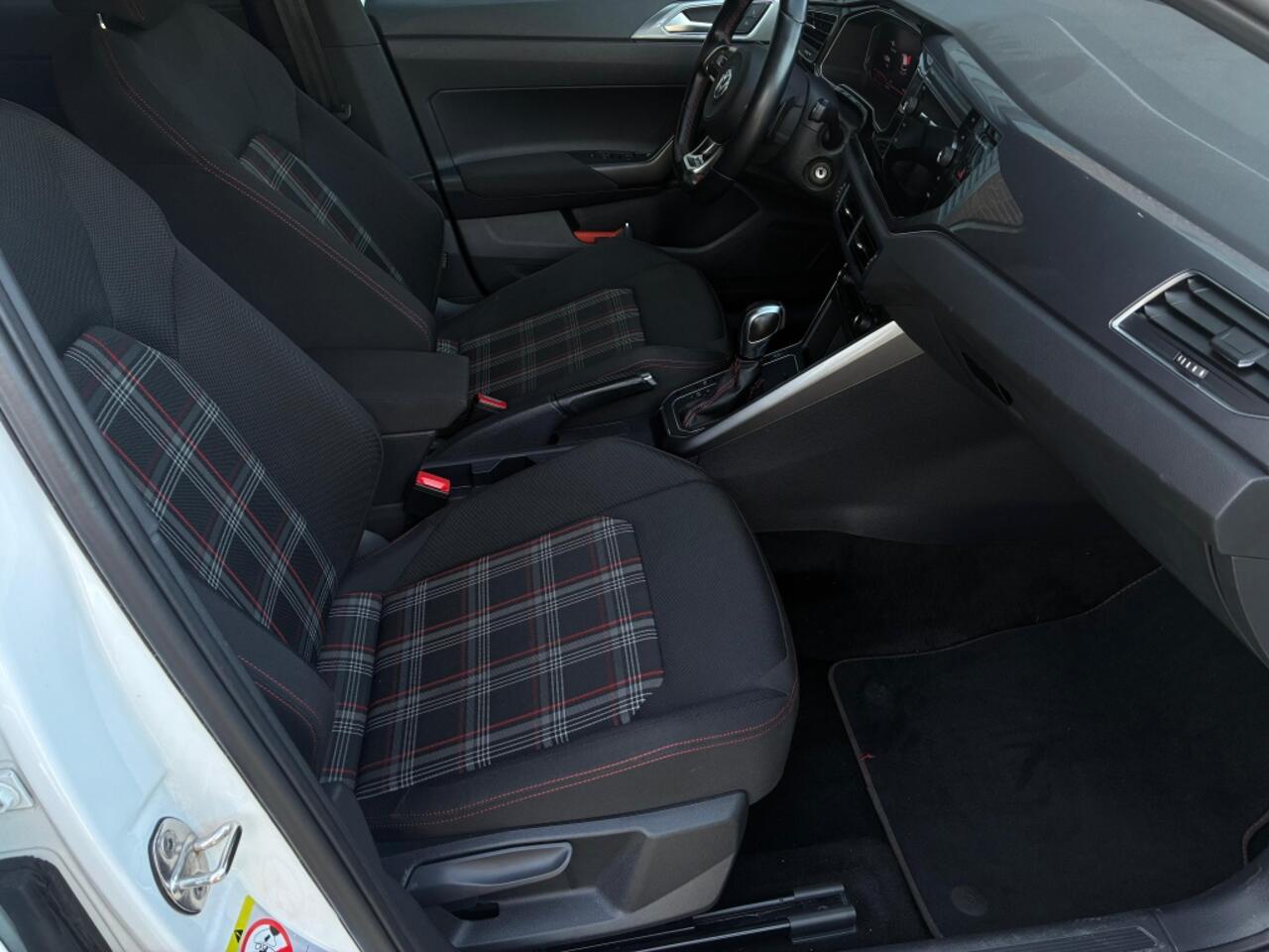 Volkswagen POLO 2.0 TSI GTI DSG [ Virtual LED Camera Carplay "Brescia 18"]