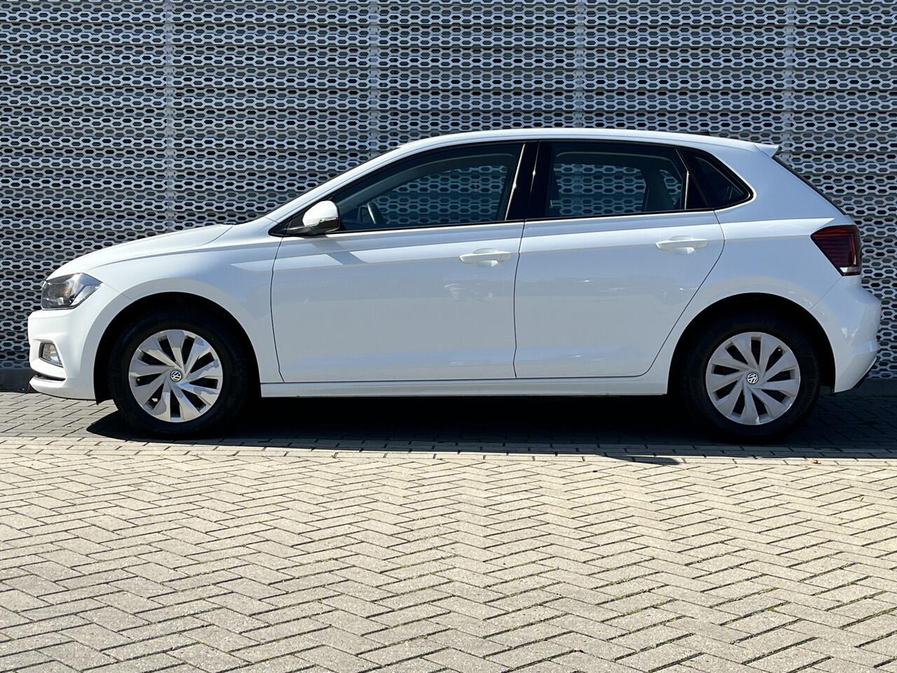 Volkswagen POLO 1.0 TSI Comfortline / Navigatie / App connect / Airco / **