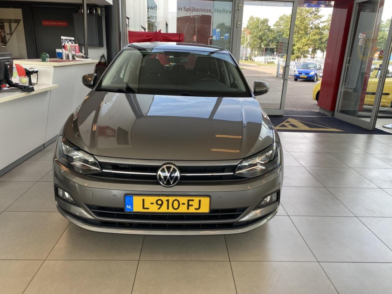 Volkswagen POLO 1.0 TSI Highline,NL Auto,1e Eigenaar 100% Onderhouden,Navigatie,Virtual Cockpit,Parkeerassistent,Climate&Cruisecontrol Adaptief,Spraakbediening,Connected Servises,V&A Sensoren