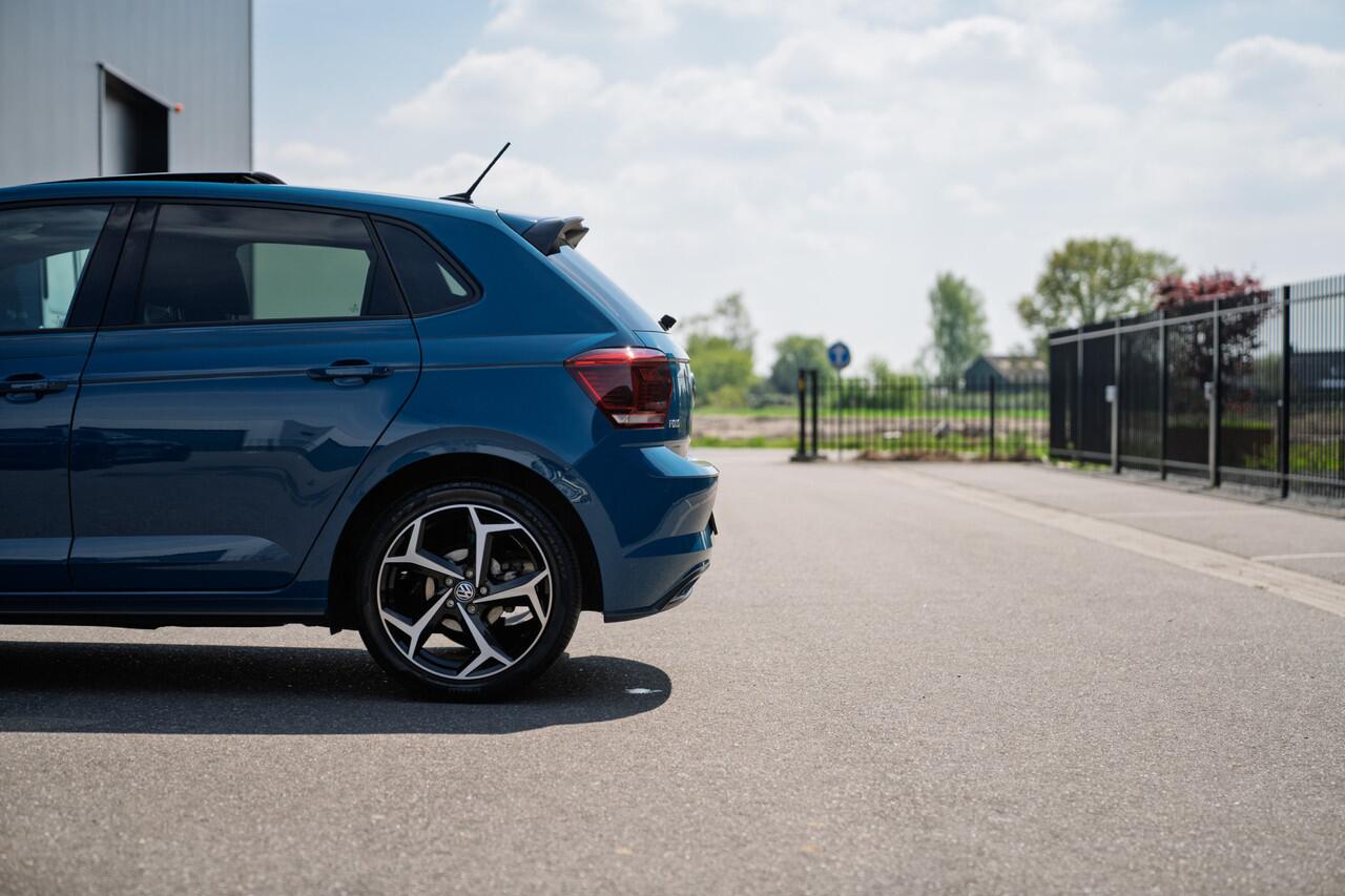 Volkswagen POLO 1.5 TSI Highline | Pano | 3X R-Line | LED | Apple Carplay | Beats | Virtual | Alcantara | Lane & Side Assis | Front Assis