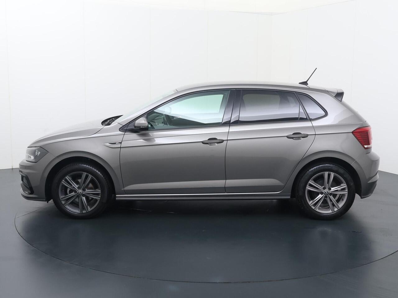 Volkswagen POLO 1.0 TSI R-Line Edition | 95 PK | Adaptive cruise control | Navigatiesysteem | Parkeersensoren | R-Line |