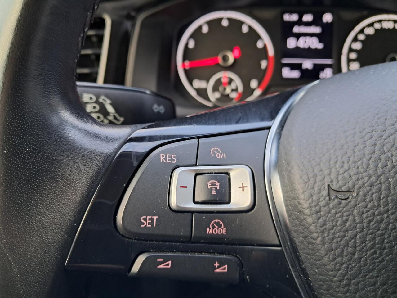 Volkswagen POLO 1.0 TSI Comfortline Als nieuw!! | Airco | Adapt. Cruise | Navigatie | Ndl auto | Apple Carplay/Android Auto | RIJKLAARPRIJS INCL 12 MAANDEN GARANTIE EN BEURT