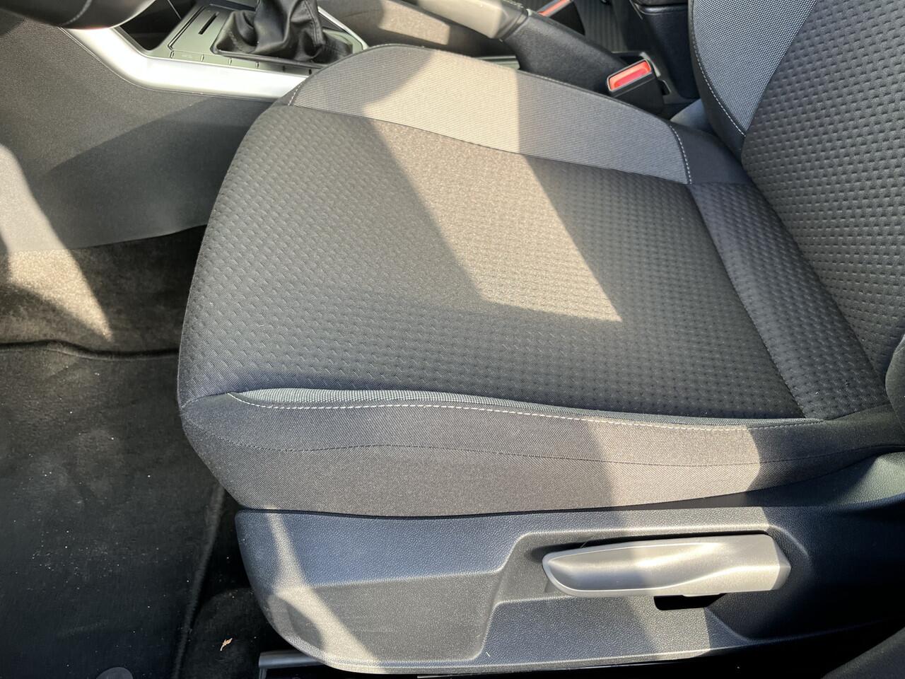 Volkswagen POLO 1.0 TSI Life Edition / GARANTIE TM 09-2028/ APP-CONNECT / AIRCO /ADAPTIEVE CRUISE CONTROL / PARKEERSENSOREN / CAMERA / LED / LANE ASSIST / ISOFIX