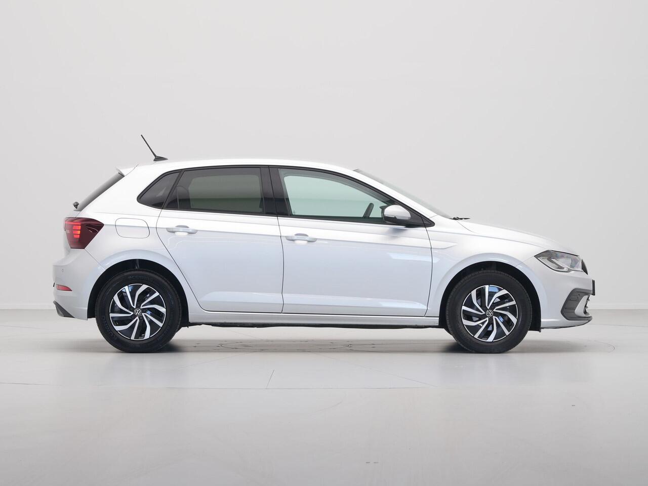 Volkswagen POLO 1.0 TSI 95pk DSG Life Edition Navi via app Camera Stoelverwarming Keyless 23