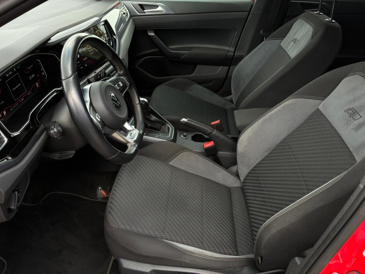 Volkswagen POLO 1.0 TSI Highline Business R-line Aut [ Panoramadak Virtual Cockp