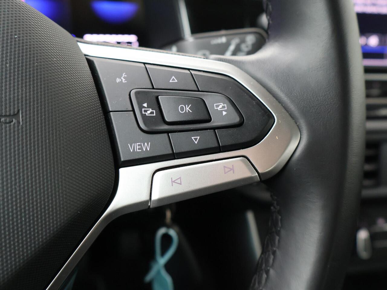 Volkswagen POLO 1.0 TSI Life | 95 PK | Parkeersensoren | Apple Carplay/Android Auto | Adaptive cruise control |