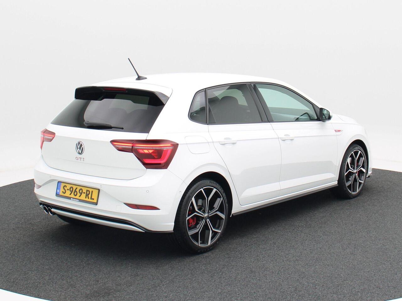 Volkswagen POLO 2.0 TSi GTi 207 Pk Automaat | Full LED IQ | Adaptive Cruise | CarPlay | Climate Control | Stoelverwarming | 18 Inch | 52.812 Km!!