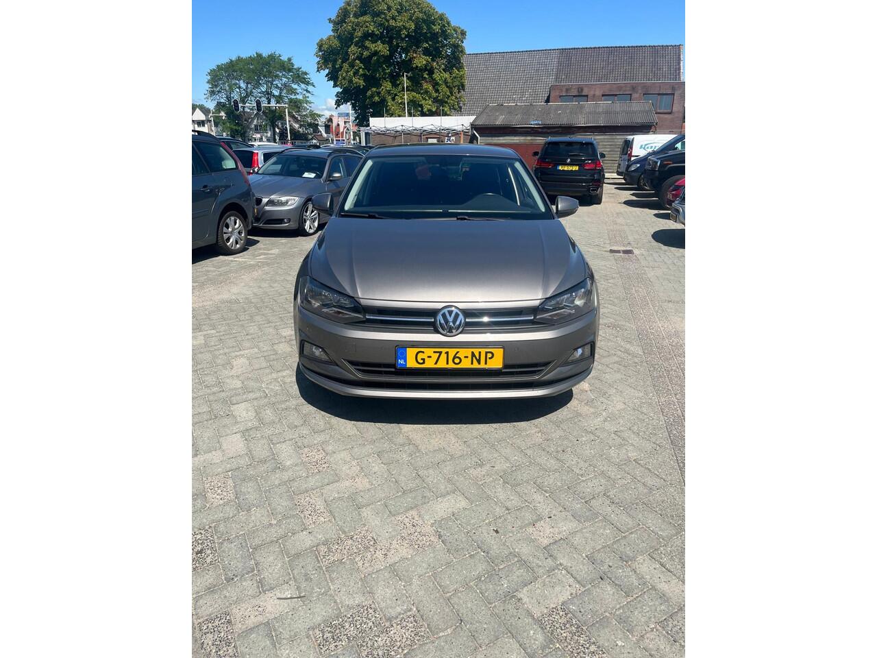 Volkswagen POLO 1.0 TSI Comfortline leer stoelverwarming apple play nieuwe apk schijven en blokken voor