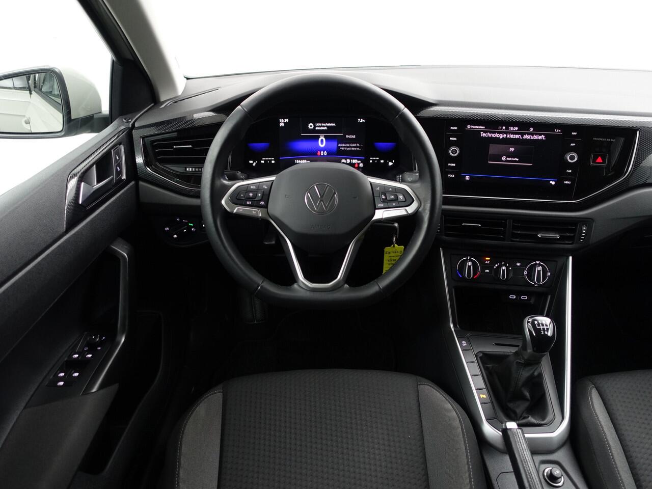 Volkswagen POLO 1.0 TSI Life Advanced- Nieuw Model, Virtual Cockpit, Camera, Carplay, Android Auto, Privacy Glass